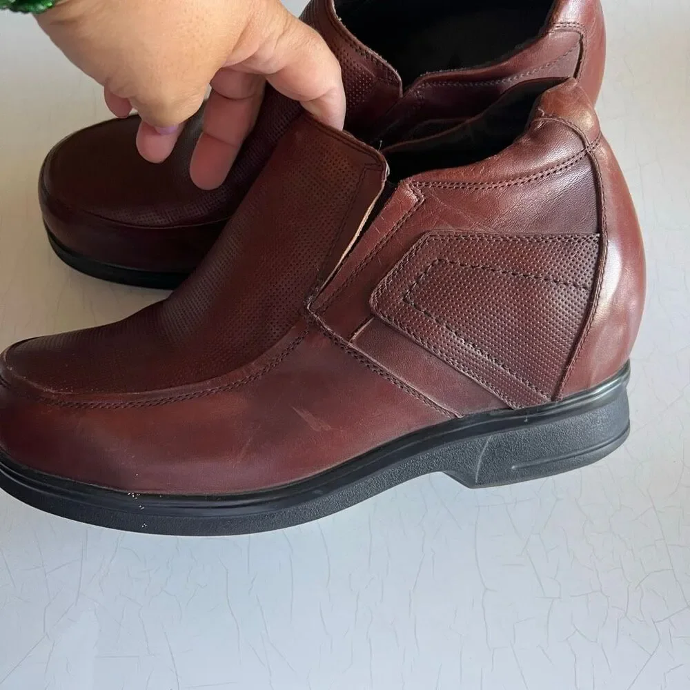 CALTO MENS DRESS SHOE SZ 8 BROWN  Elevator shoes 4 inches rise